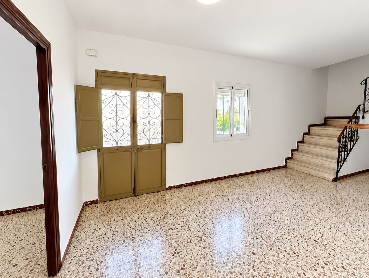 Vier-slaapkamerhuis in Alhaurín el Grande in Alhaurín el Grande - foto 7