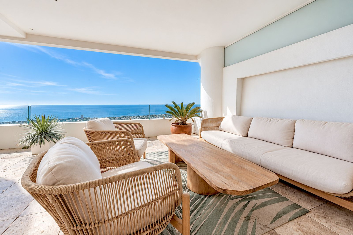4 bedroom Apartment in Altos De Los Monteros in Altos de los Monteros - foto 16