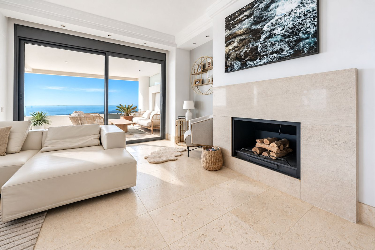 4 bedroom Apartment in Altos De Los Monteros in Altos de los Monteros - foto 4