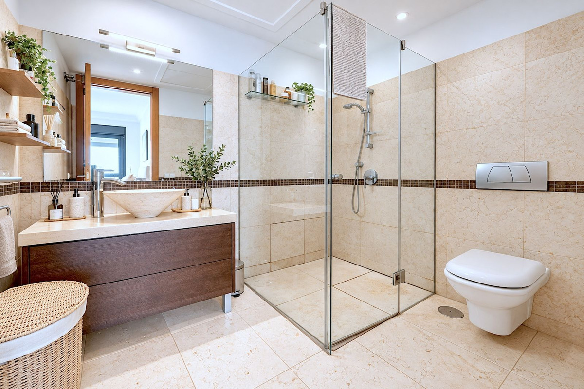 4 bedroom Apartment in Altos De Los Monteros in Altos de los Monteros - foto 8