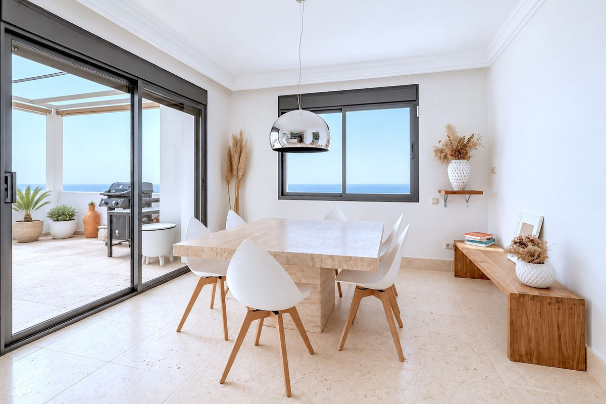 4 bedroom Apartment in Altos De Los Monteros in Altos de los Monteros - foto 10