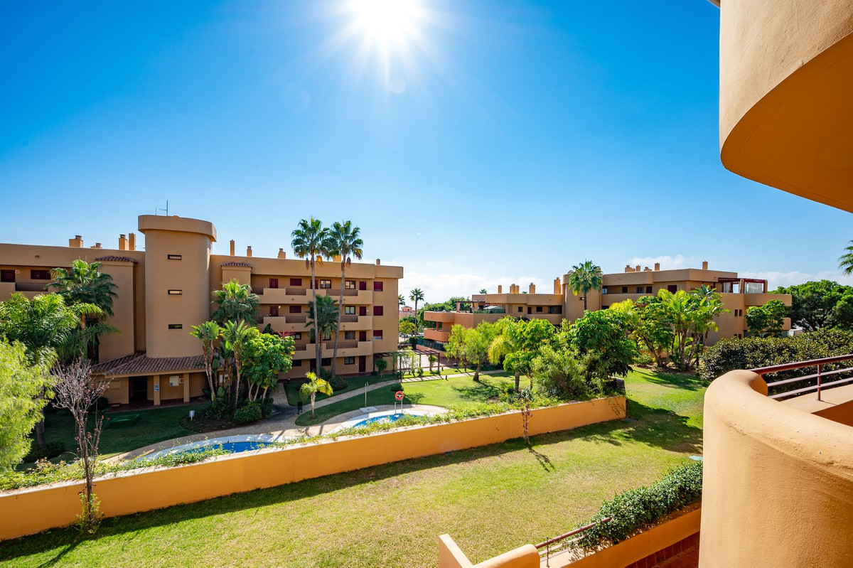 Zuidgericht appartement met geglazerd terras in Calazul, La Cala de Mijas in La Cala de Mijas - foto 2