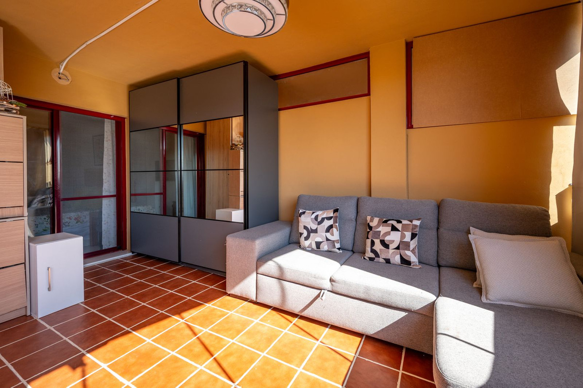 Zuidgericht appartement met geglazerd terras in Calazul, La Cala de Mijas in La Cala de Mijas - foto 12