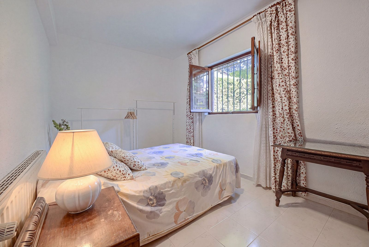 6 bedroom House in Elviria in Elviria - foto 17