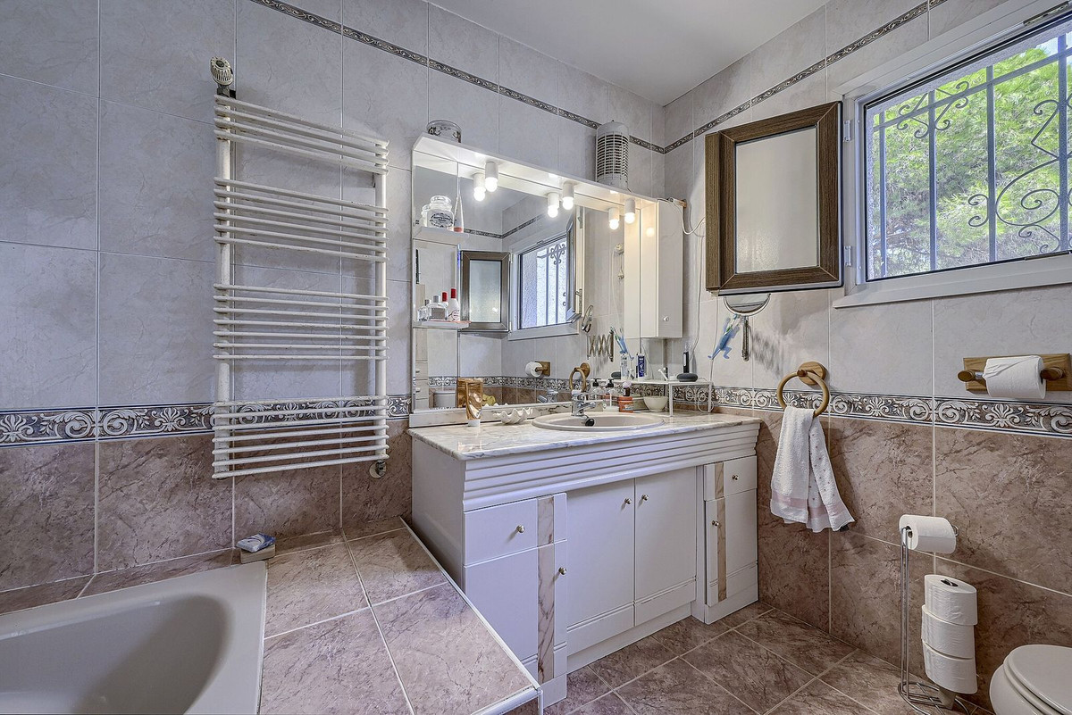 6 bedroom House in Elviria in Elviria - foto 20