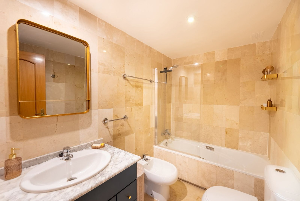 Appartement met 2 slaapkamers in Guadalmina Alta in Guadalmina Alta - foto 11