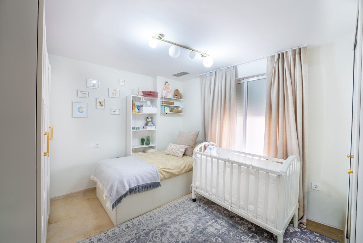 Appartement met 2 slaapkamers in Guadalmina Alta in Guadalmina Alta - foto 12