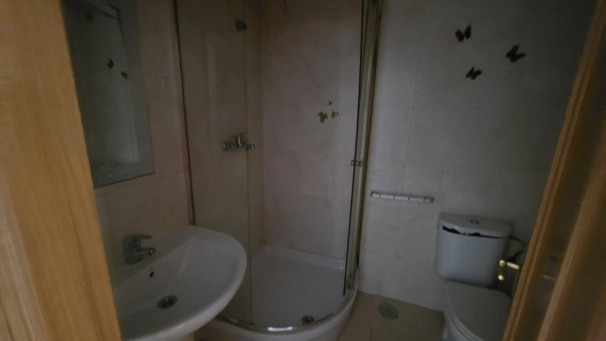 Appartement met 2 slaapkamers in Benalmádena in Benalmadena - foto 12