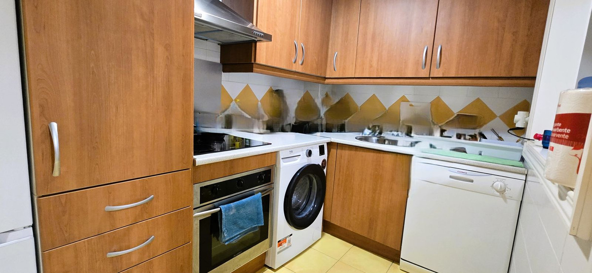 2-slaapkamer appartement in Elviria, Málaga in Elviria - foto 11