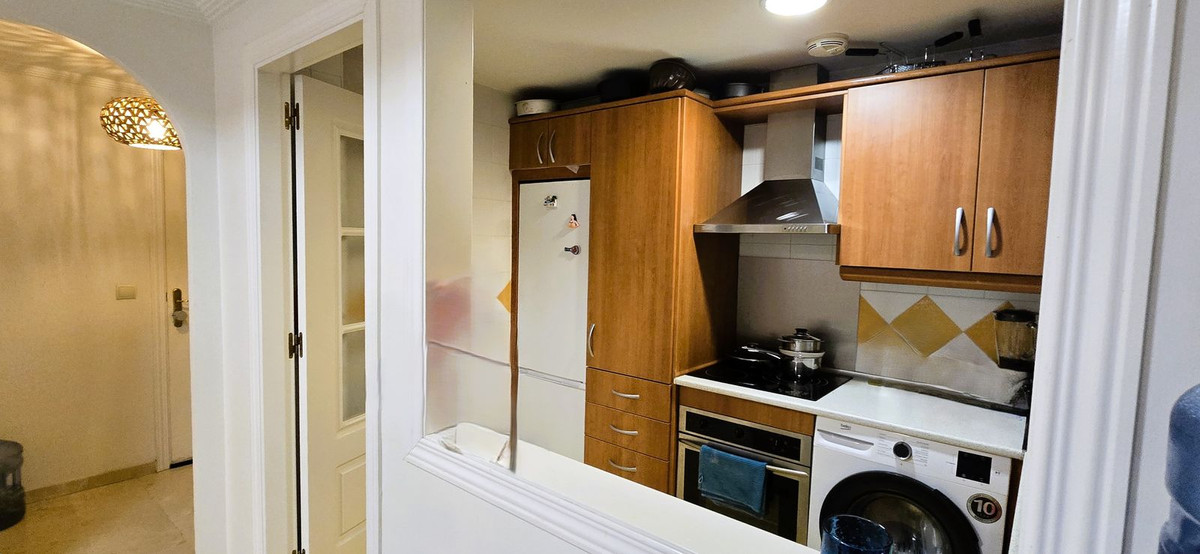 2-slaapkamer appartement in Elviria, Málaga in Elviria - foto 10
