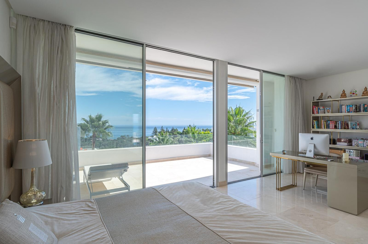 5 bedroom House in Marbella in Marbella - foto 11