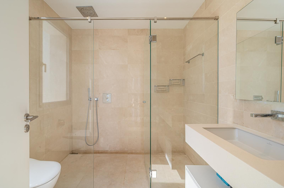 5 bedroom House in Marbella in Marbella - foto 20