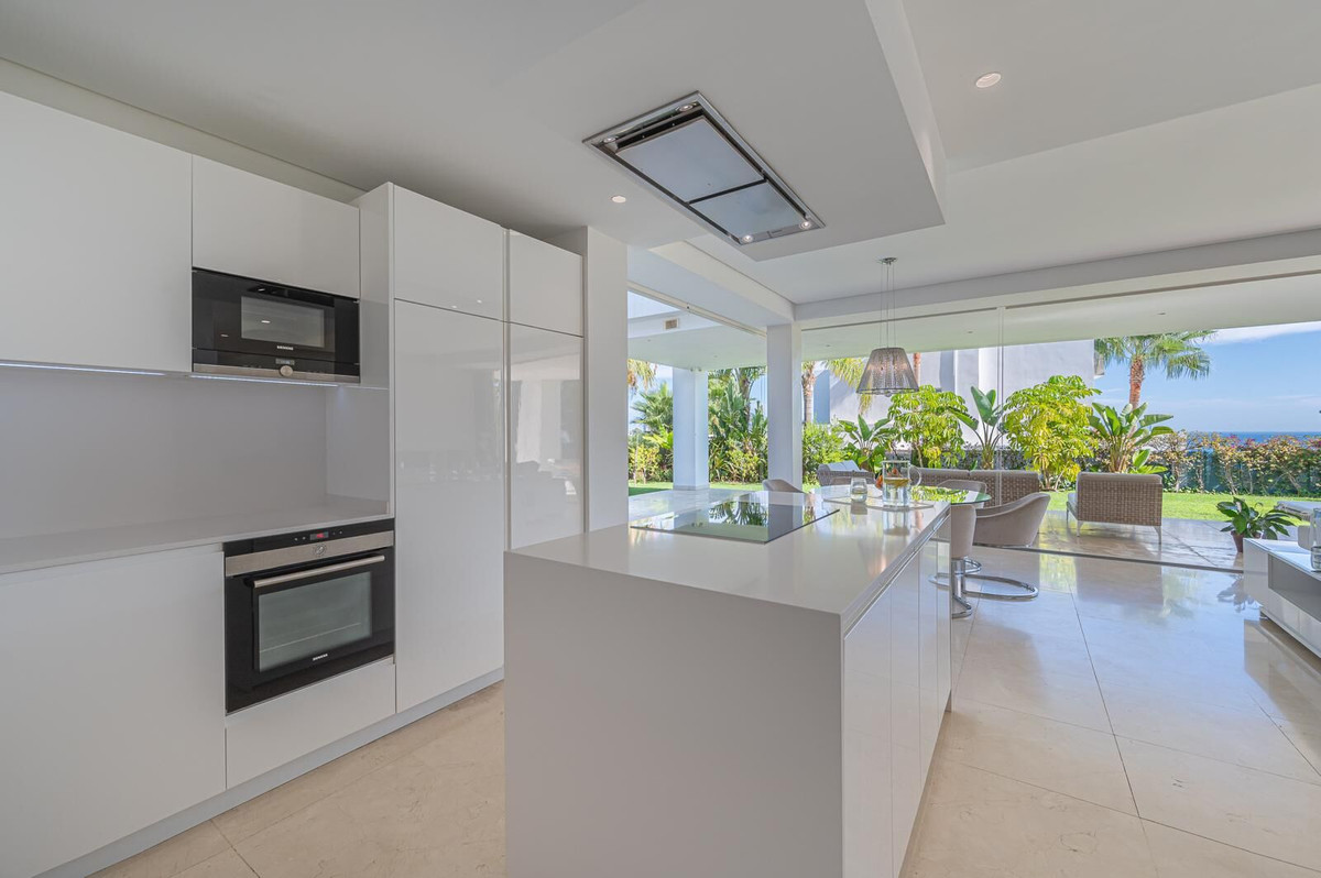 5 bedroom House in Marbella in Marbella - foto 9