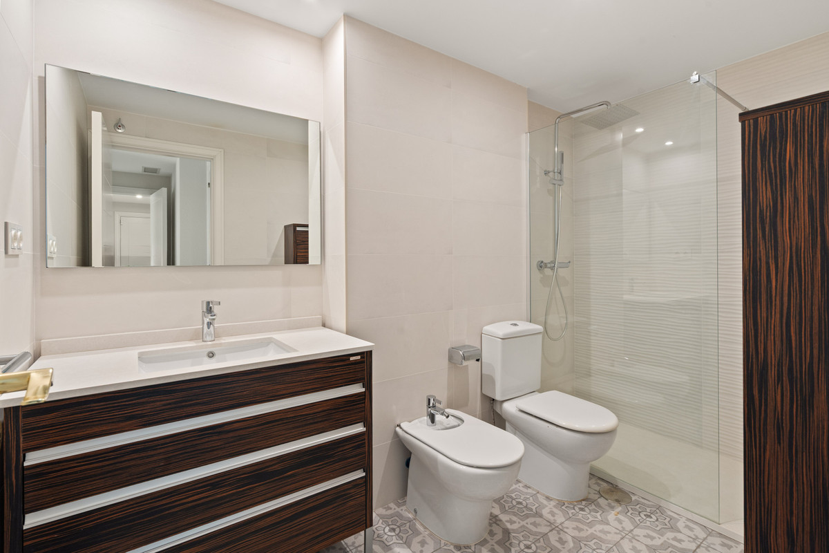 Drie-slaapkamerappartement in Estepona in Estepona - foto 14