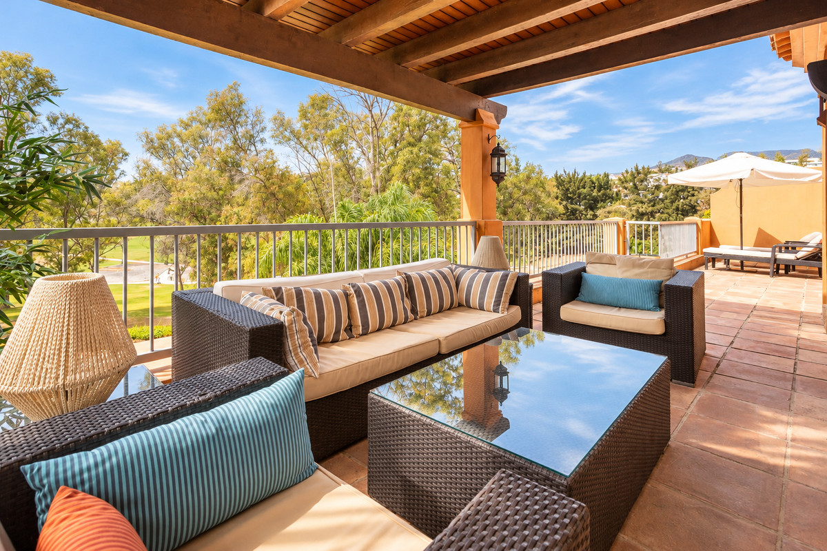 Penthouse met drie slaapkamers in Estepona in Estepona - foto 2