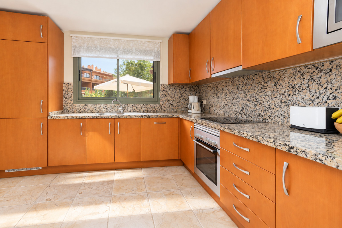Penthouse met drie slaapkamers in Estepona in Estepona - foto 7
