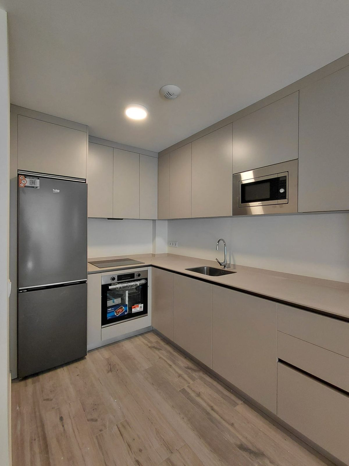 Nieuwbouwappartement met 2 slaapkamers in Málaga in Málaga - foto 4