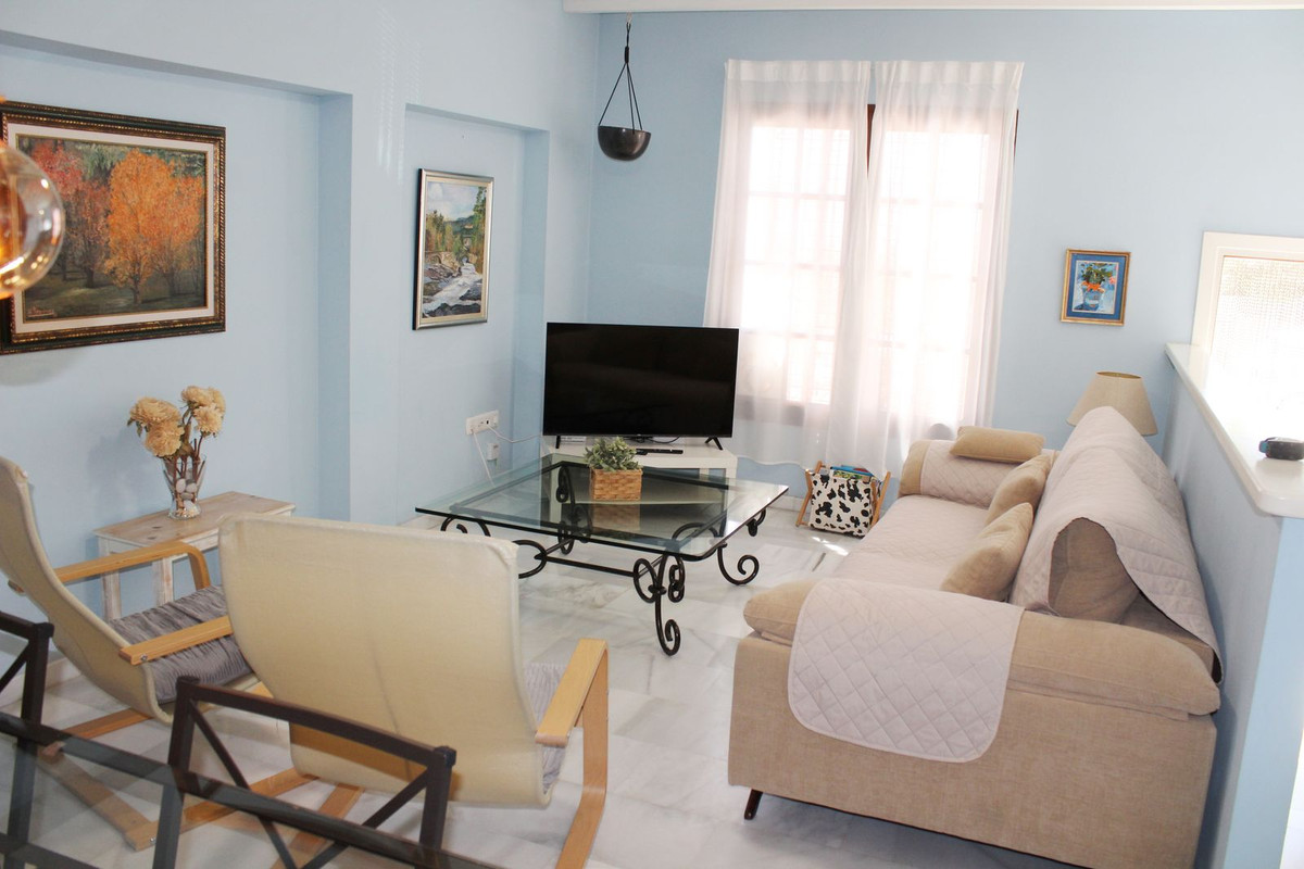2 bedroom Apartment in Frigiliana in Frigiliana - foto 3