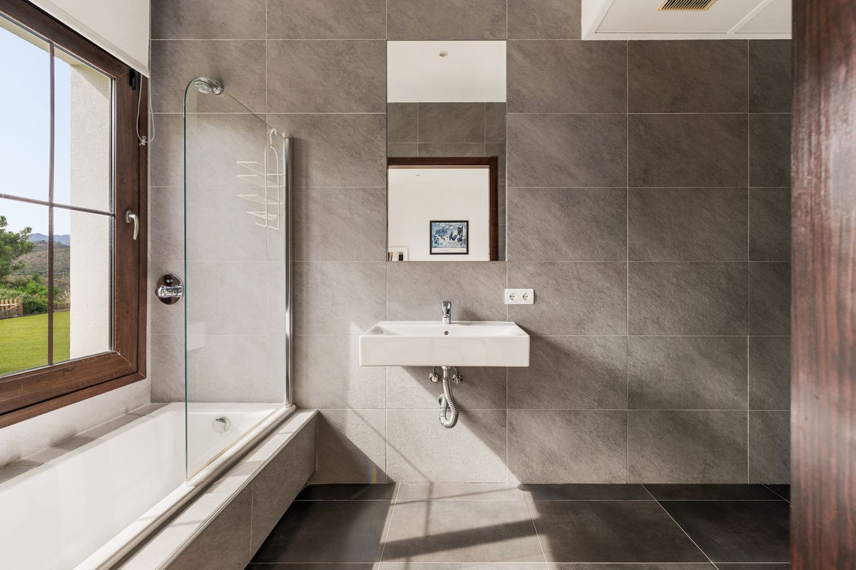5-slaapkamer villa in Monte Mayor, Benahavís in Benahavís - foto 17
