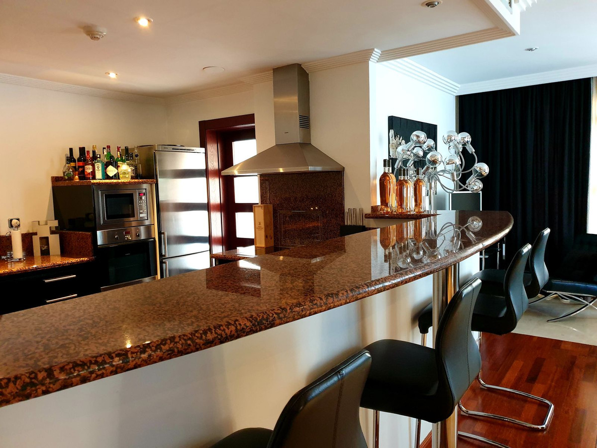 2 bedroom Apartment in Puerto Banús in Puerto Banús - foto 19