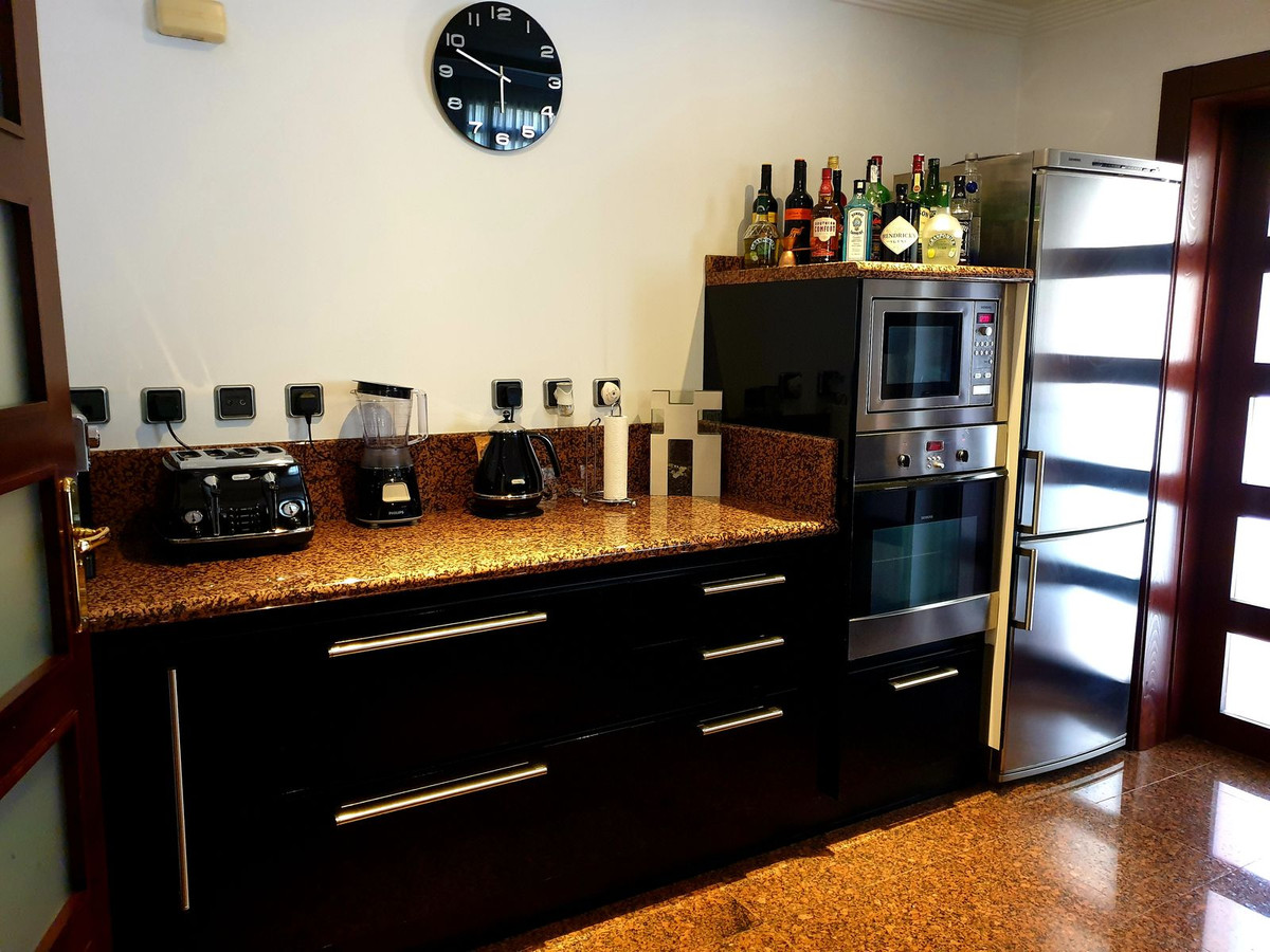 2 bedroom Apartment in Puerto Banús in Puerto Banús - foto 20
