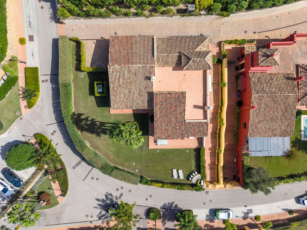 Zes-slaapkamervilla in Sotogrande nabij golf en strand in Sotogrande - foto 5