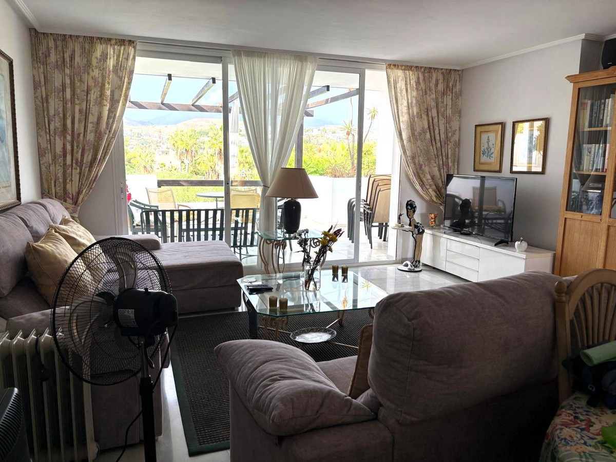 Appartement met twee slaapkamers in Bel Air in Bel Air - foto 4