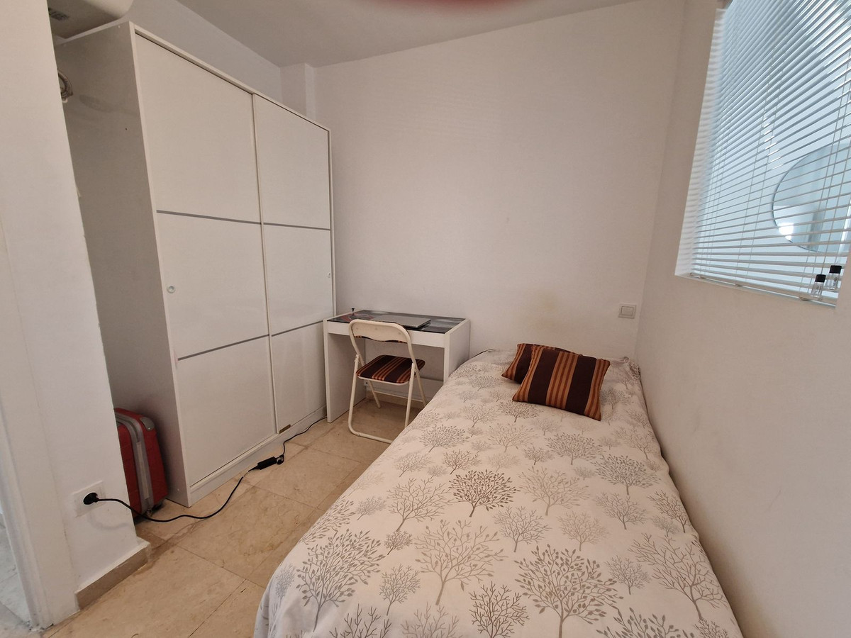 1 bedroom Apartment in Nueva Andalucía in Nueva Andalucía - foto 12