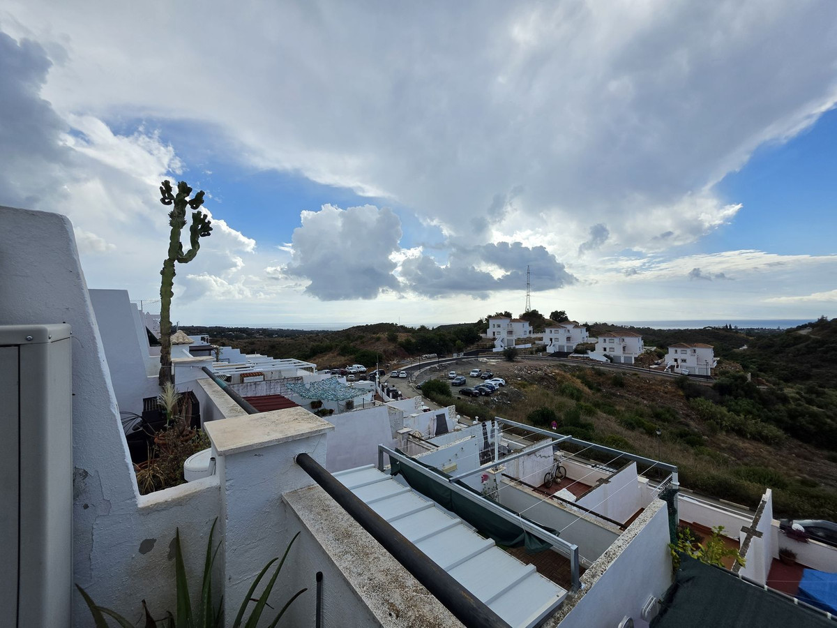 1-slaapkamer penthouse-duplex met zeezicht in Estepona (Forest Hills) in Estepona - foto 13