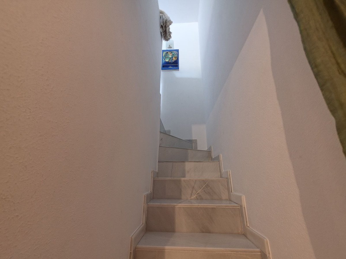 1-slaapkamer penthouse-duplex met zeezicht in Estepona (Forest Hills) in Estepona - foto 8