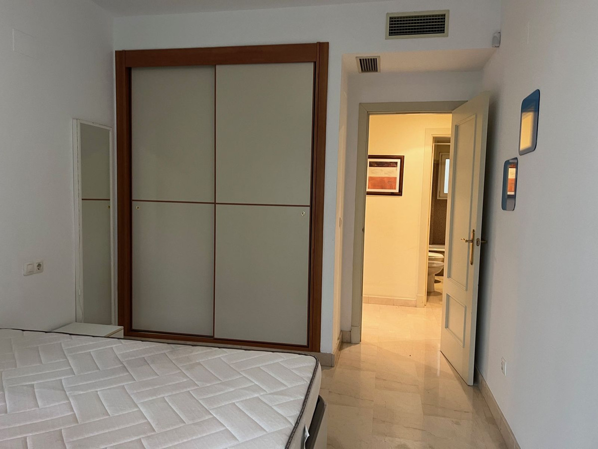 Drie-slaapkamer appartement in Nueva Andalucía in Nueva Andalucía - foto 14