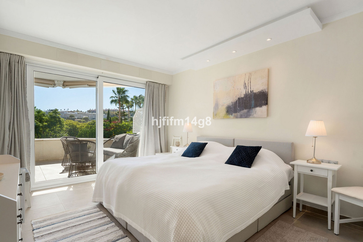 2-slaapkamerappartement te koop in Los Granados Golf, Nueva Andalucía in Nueva Andalucía - foto 12