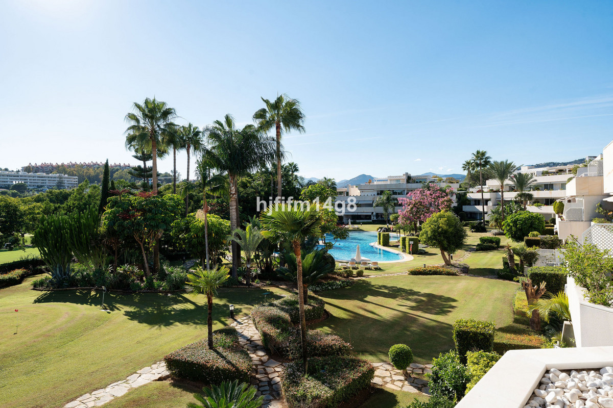 2-slaapkamerappartement te koop in Los Granados Golf, Nueva Andalucía in Nueva Andalucía - foto 3