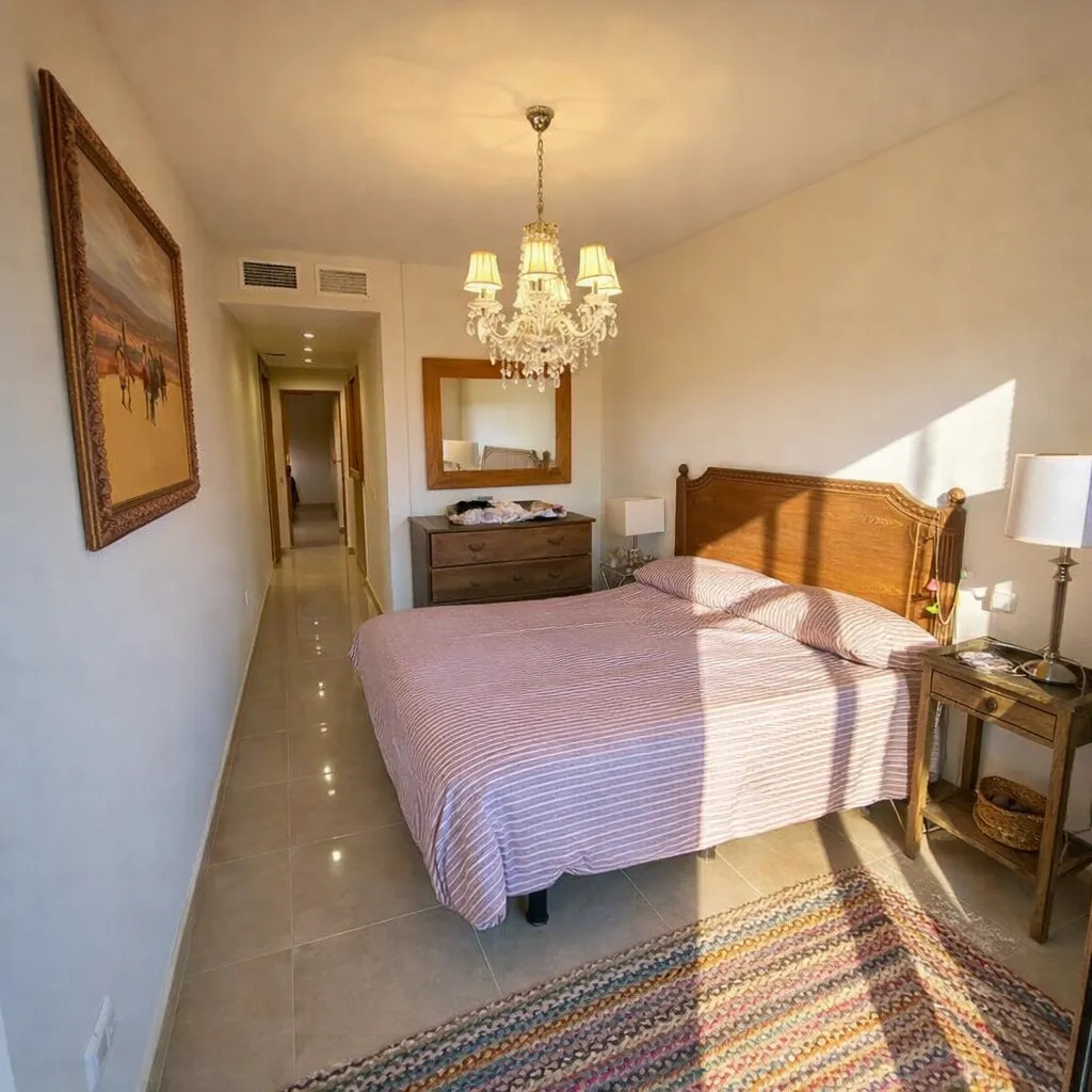 2 bedroom Apartment in Estepona in Estepona - foto 4