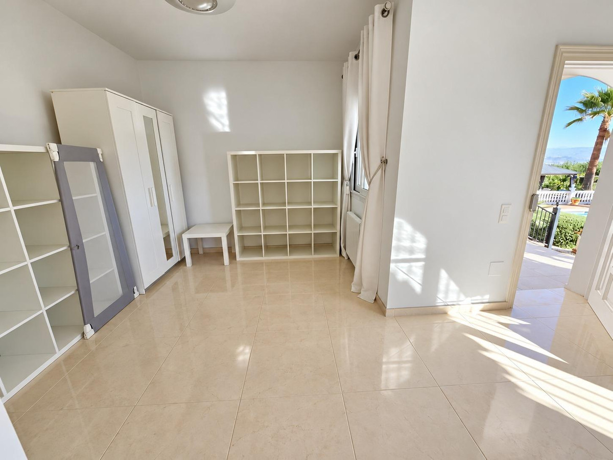 Villa met 10 slaapkamers in Alhaurín de la Torre in Alhaurín de la Torre - foto 13