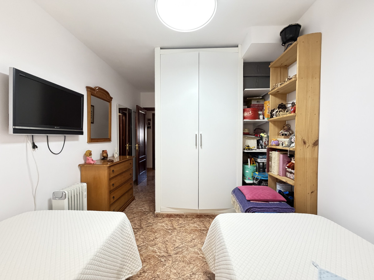 Drie-slaapkamer-appartement in Cancelada, Estepona in Cancelada - foto 11
