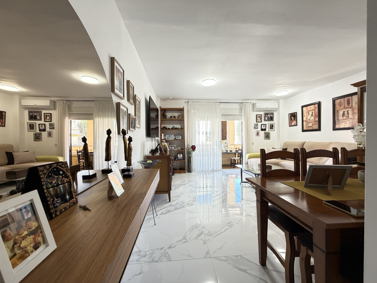 Drie-slaapkamer-appartement in Cancelada, Estepona in Cancelada - foto 7