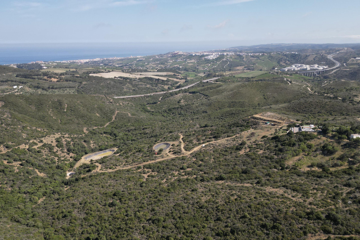 Plot in Casares in Casares - foto 4