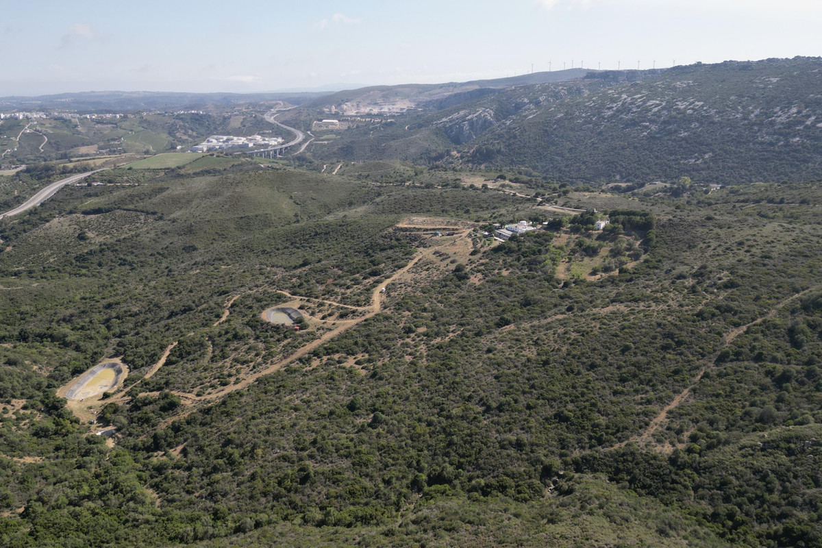 Plot in Casares in Casares - foto 6