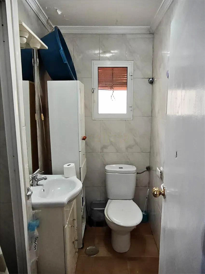 Driekamerappartement in Málaga met potentieel in Málaga - foto 8