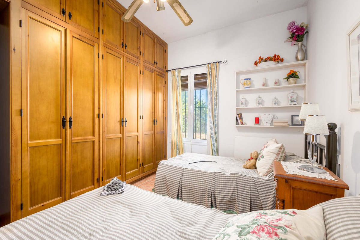 3-slaapkamer villa in Coín (Miralmonte) met zwembad in Coín - foto 11