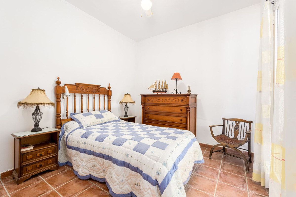 3-slaapkamer villa in Coín (Miralmonte) met zwembad in Coín - foto 19
