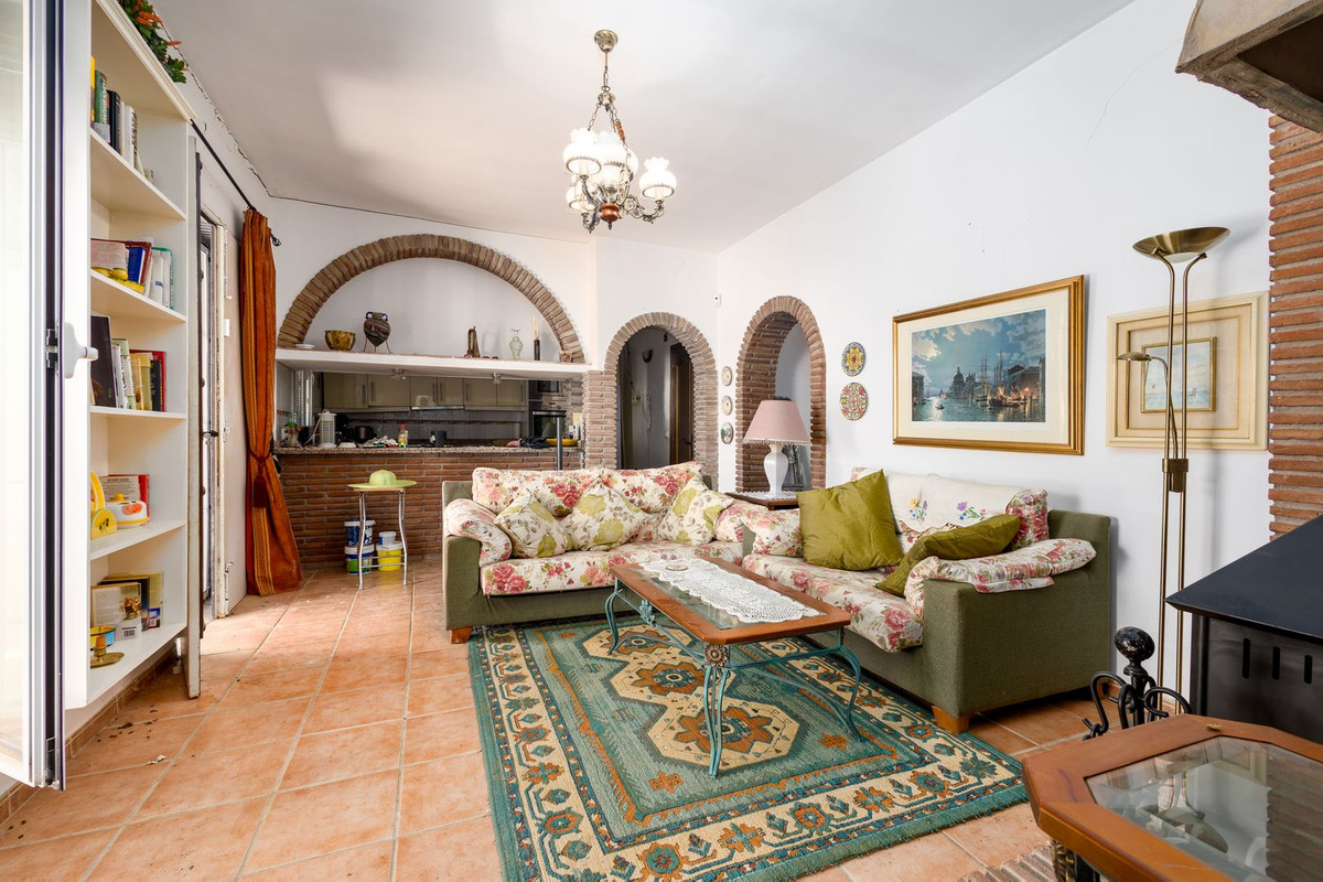 3-slaapkamer villa in Coín (Miralmonte) met zwembad in Coín - foto 8