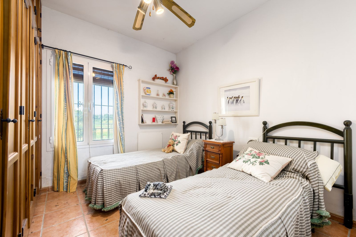 3-slaapkamer villa in Coín (Miralmonte) met zwembad in Coín - foto 10