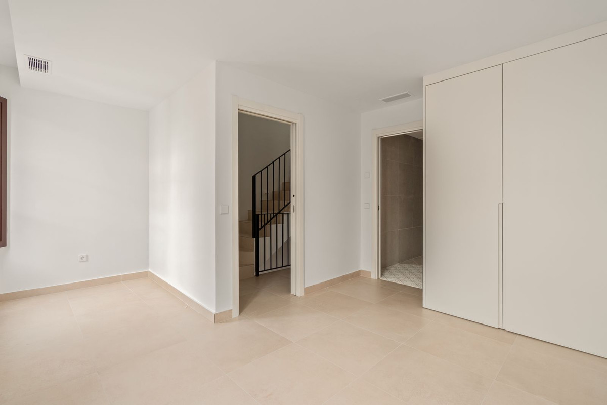 3 bedroom House in Estepona in Estepona - foto 14