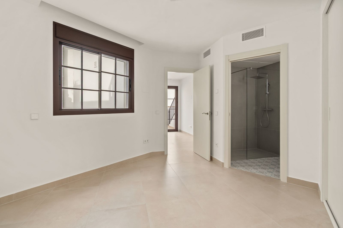 3 bedroom House in Estepona in Estepona - foto 16