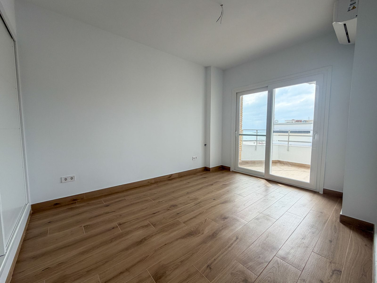 1 bedroom Apartment in Fuengirola in Fuengirola - foto 3