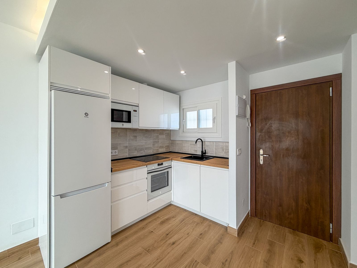 1 bedroom Apartment in Fuengirola in Fuengirola - foto 6