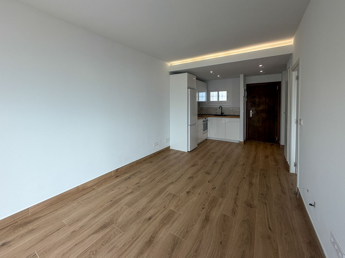 1 bedroom Apartment in Fuengirola in Fuengirola - foto 9