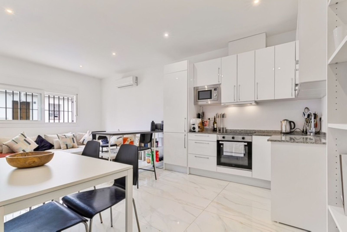 2 bedroom Apartment in San Pedro De Alcántara in San Pedro de Alcántara - foto 3